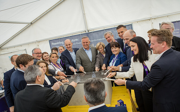 Grundsteinlegung bei Siemens Energy in Weiz.